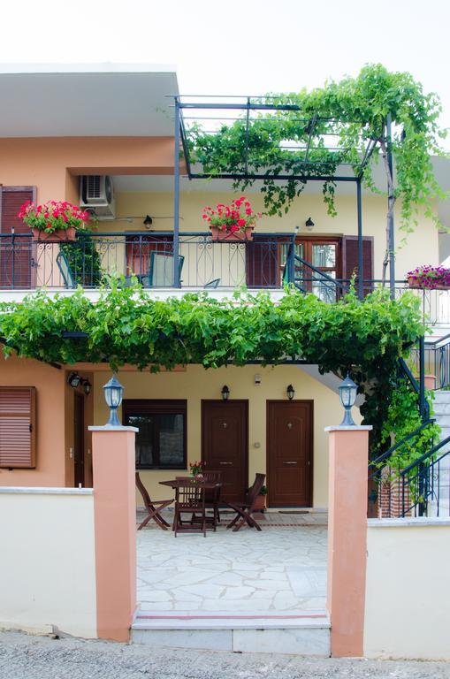 Appartement Nefeli à Levídhion Extérieur photo