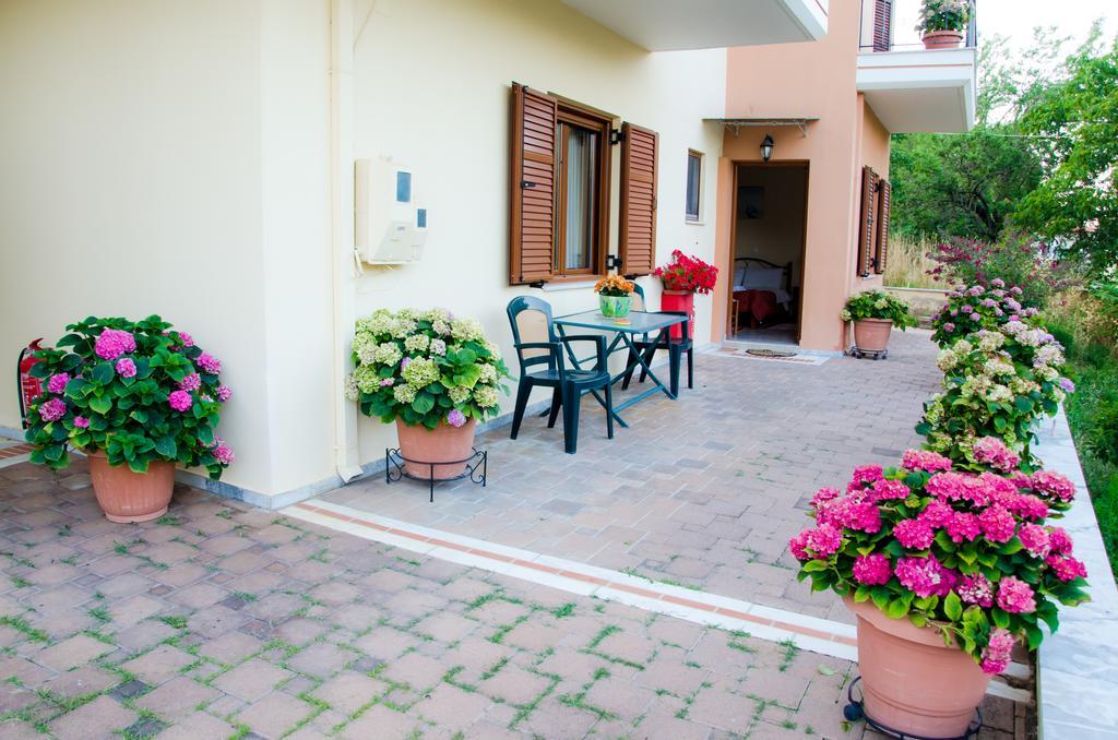 Appartement Nefeli à Levídhion Extérieur photo